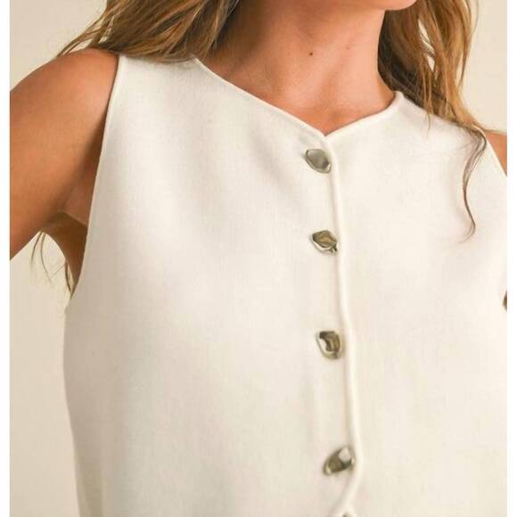 NEW KLESIS j'adore sculpted metal button knit vest in soft white - Picture 5 of 5